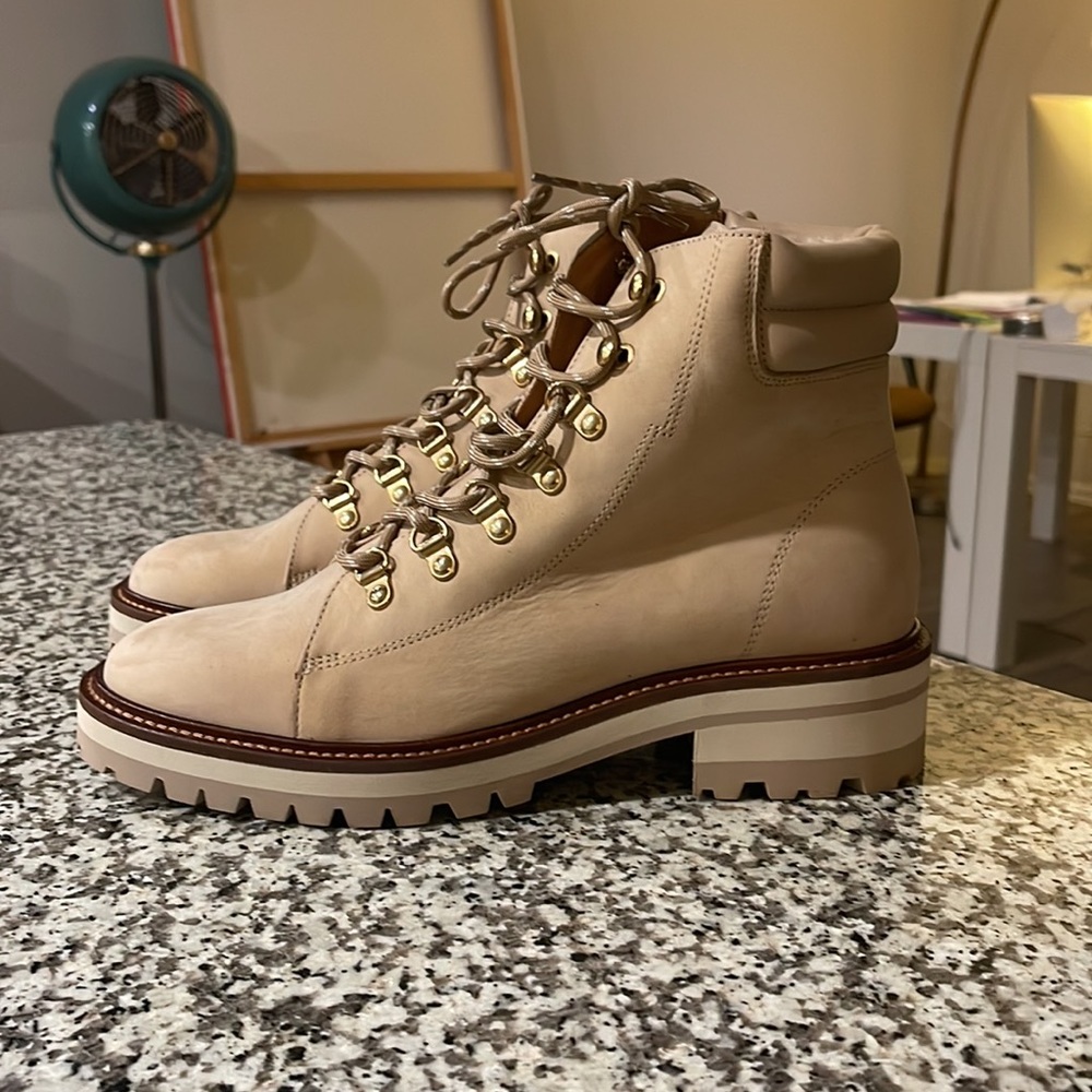 & OTHER STORIES WINTER BOOTS size 9.5W